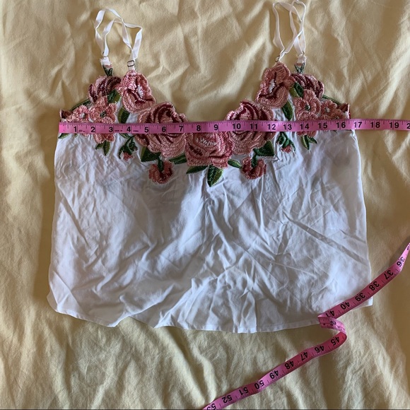 Show Me Your Mumu Wesley Rosie Posie Embroidery - Picture 9 of 11